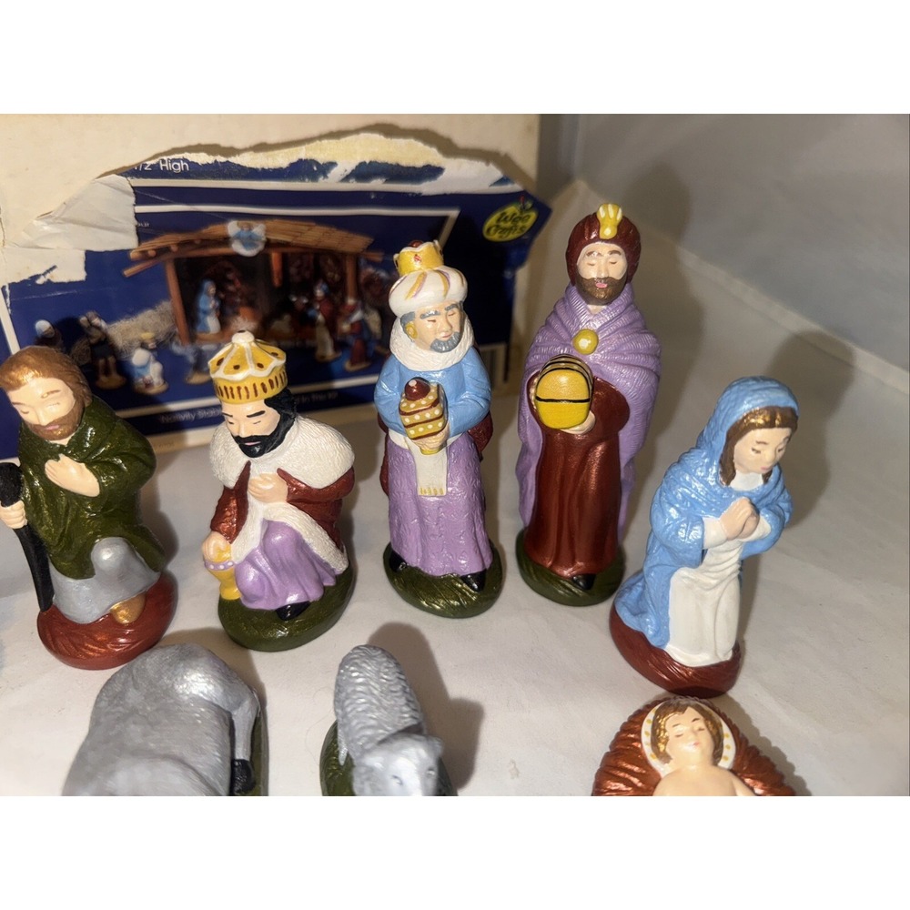 Nativity Set Hand Painted Ceramic 13 Pieces‎ Vintage - Picture 4 of 7